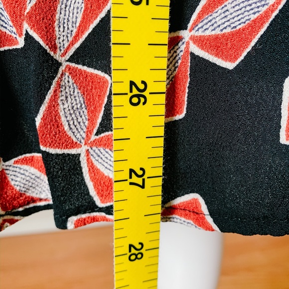 Funky 90s vintage midi skirt - Picture 5 of 5